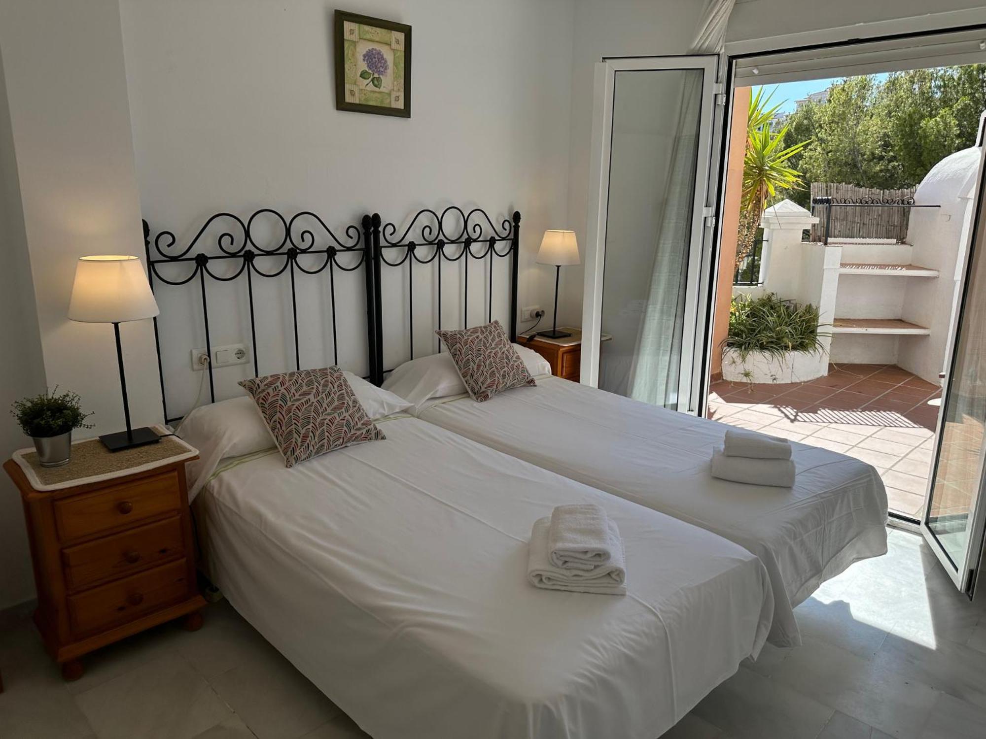 Spacious family villa Aljamar 8a Nerja Exterior foto